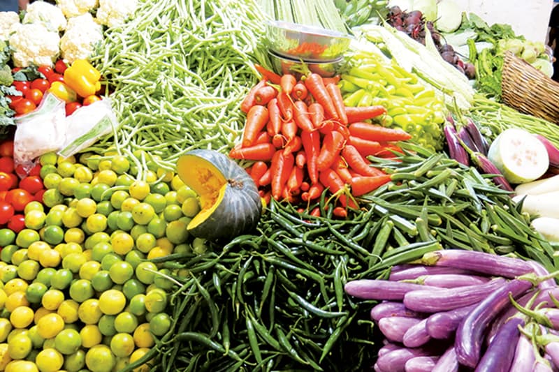 காய்கறி விலைகள் உயர்வு; முட்டை மற்றும் கோழி இறைச்சி கொள்வனவு 20 சதவீதத்தால் வீழ்ச்சி!